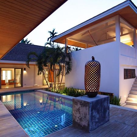 Nai Harn Beach Villa Bagian luar foto