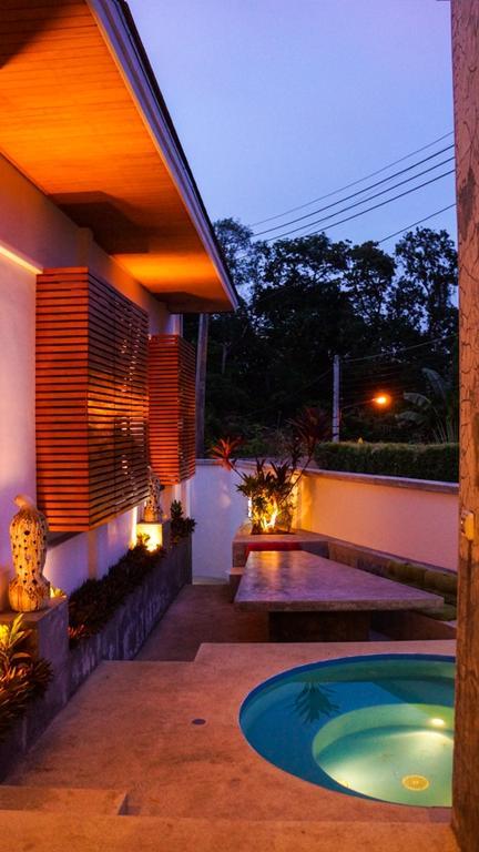 Nai Harn Beach Villa Bagian luar foto